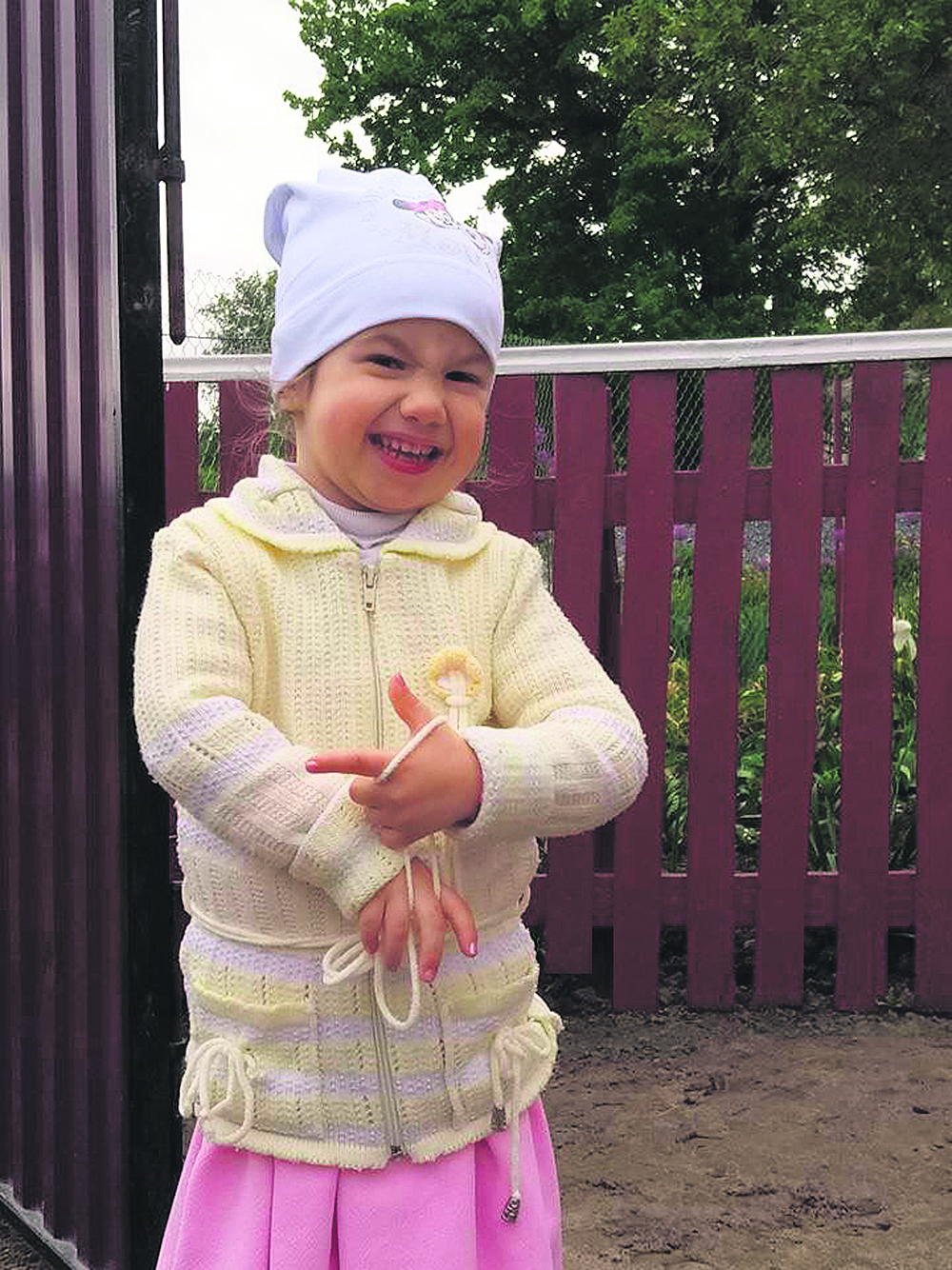 Горе-родители сожгли дочь: жуткие подробности трагедии под Житомиром (видео)